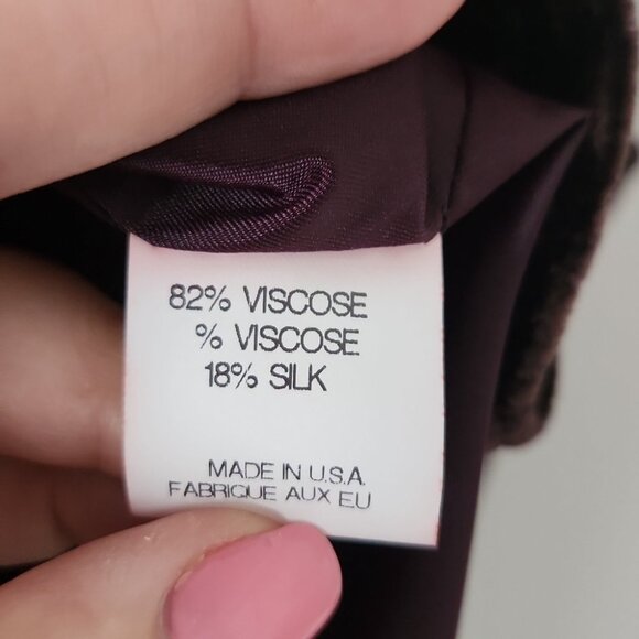 Theory Velvet Blazer in Deep Burgundy - Picture 5 of 7